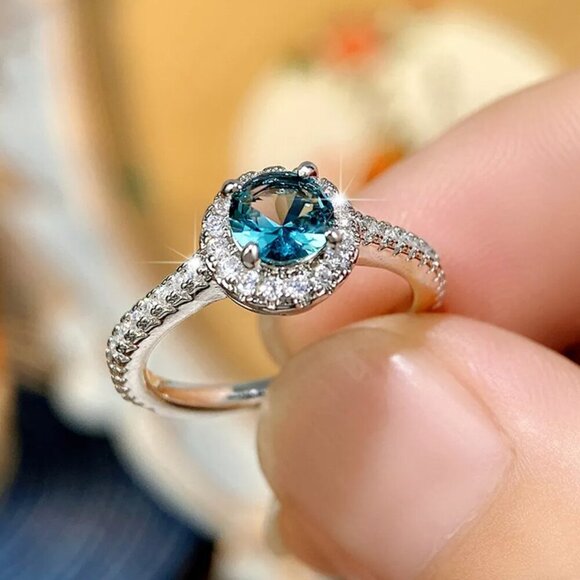NEW 14k White Gold Blue Topaz Diamond Ring Halo Round Cut - Picture 3 of 8